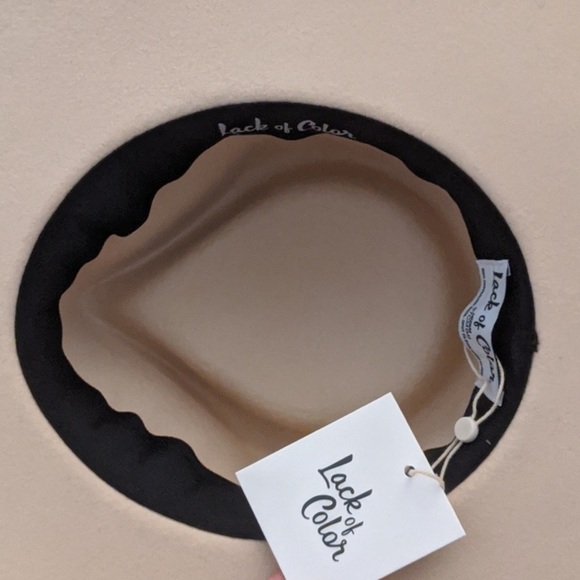 NWT LOC RANCHER - Picture 3 of 3